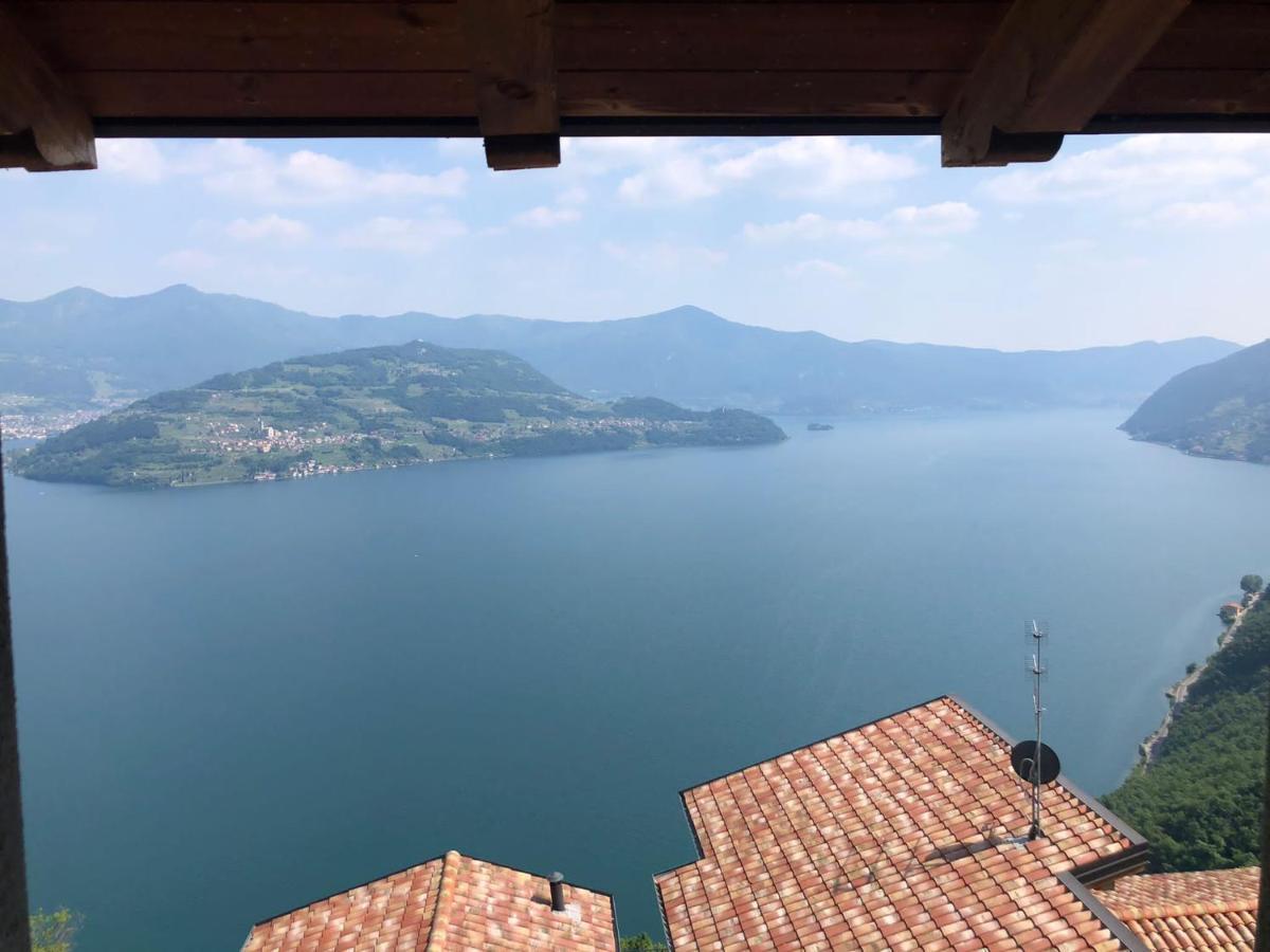 La Villetta In Residence Con Piscina E Vista Lago Parzanica Екстериор снимка
