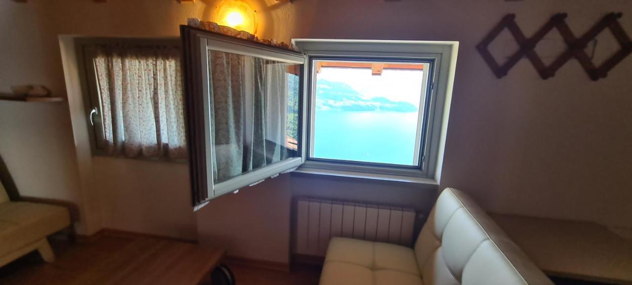 La Villetta In Residence Con Piscina E Vista Lago Parzanica Екстериор снимка