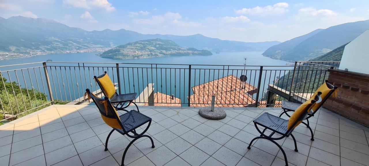 La Villetta In Residence Con Piscina E Vista Lago Parzanica Екстериор снимка